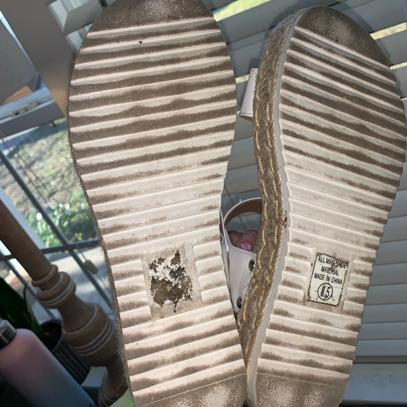 J Adams Platform Sandals with White Strap. Size 8.5, loosely worn - Picture 5 of 5